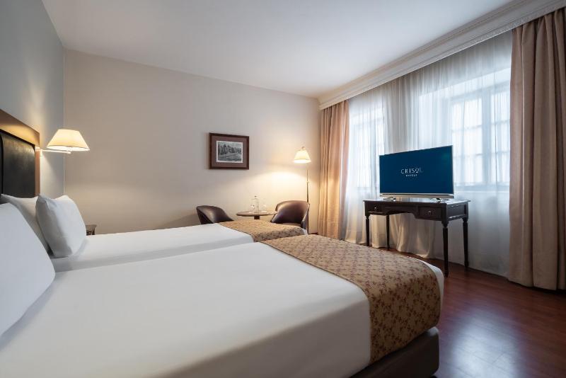 Double or Twin Room image 1