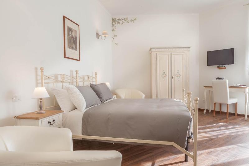 Triple Room image 1