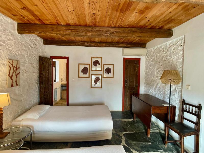 Three-Bedroom House image 4