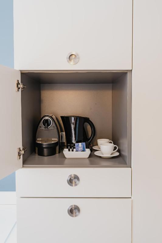 Executive Deluxe Room image 3