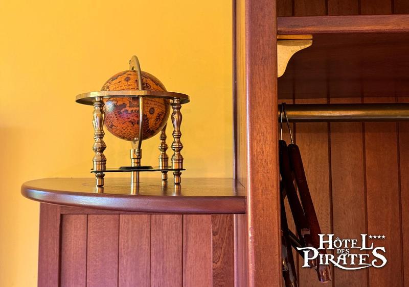 Single or Double Room image 4