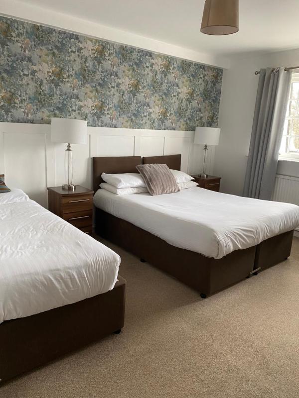 Double Room image 1