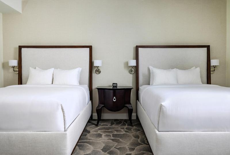Double Room image 1