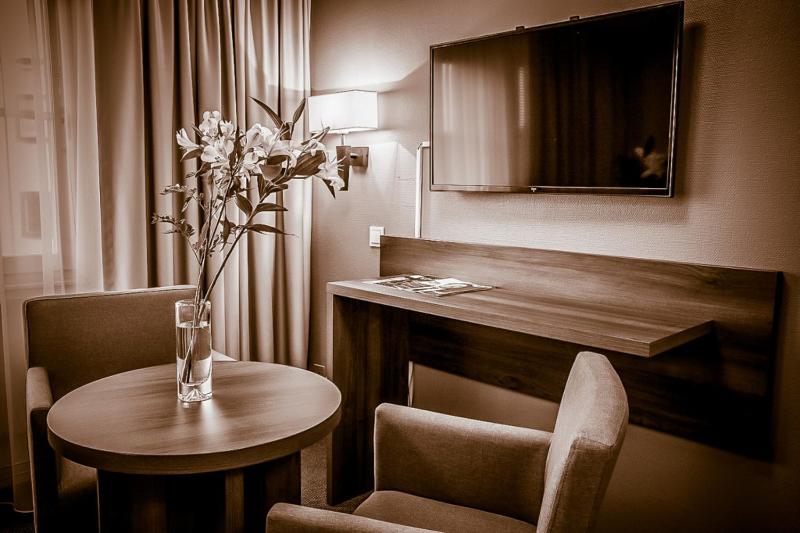 Double Room image 1