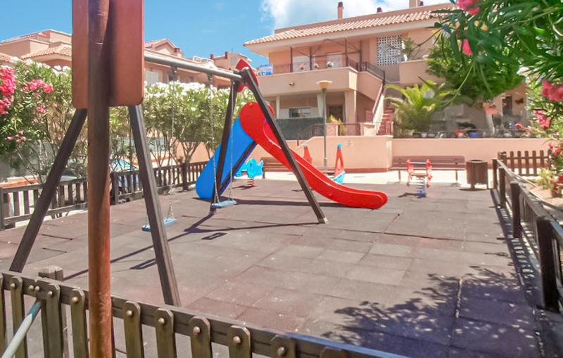 Stunning Home In Gran Alacant With Wifi - image 8