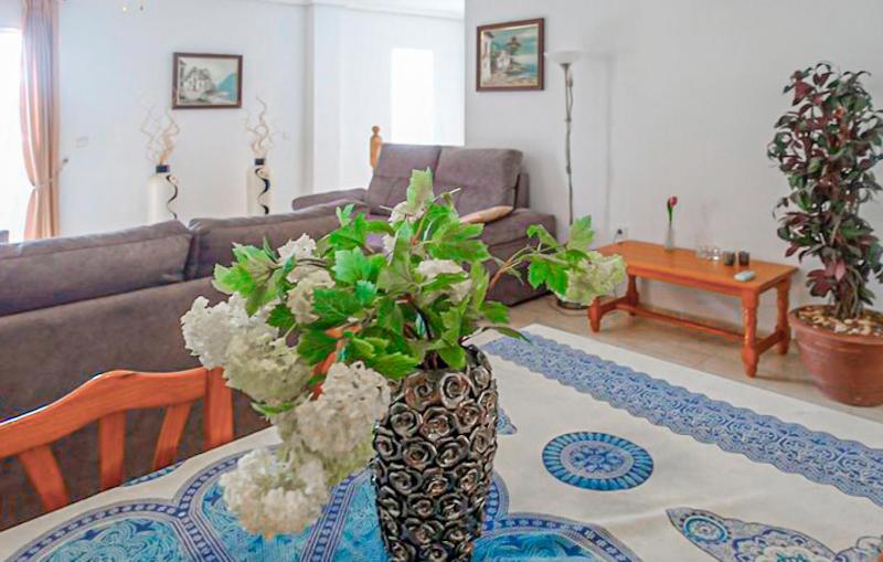 Stunning Home In Gran Alacant With Wifi - image 4