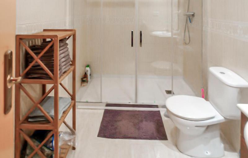 Stunning Home In Gran Alacant With Wifi - image 11