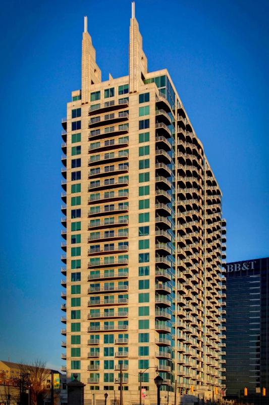 Twelve Midtown Autograph Collection - image 32