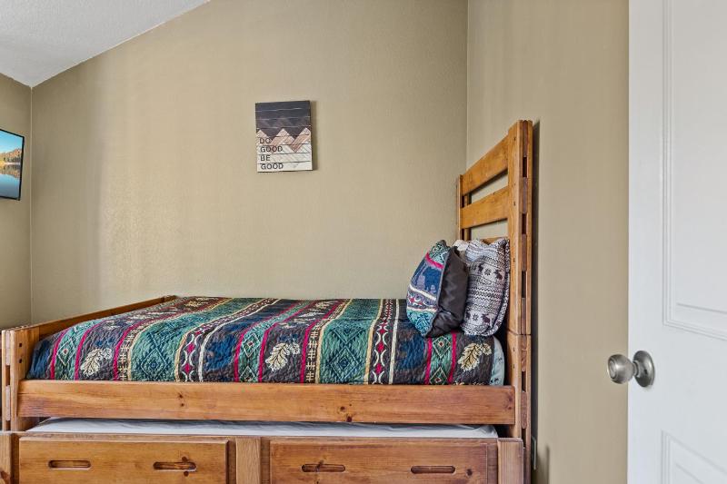 BIg Bear G5 Getaway - image 16