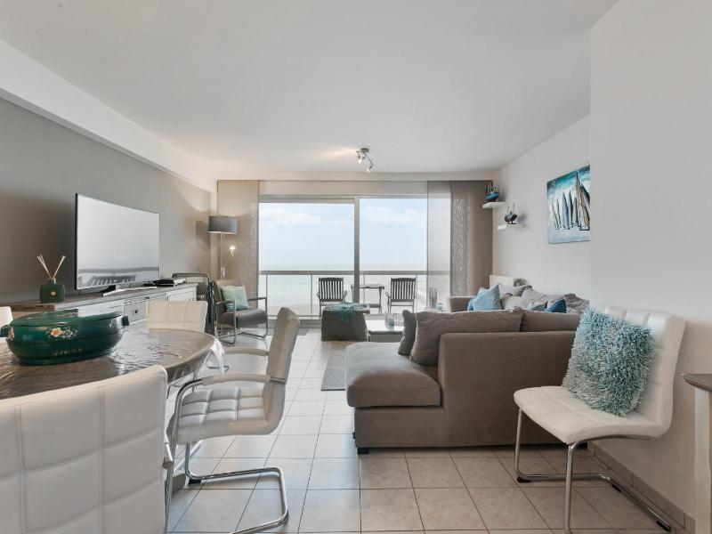 Apartment in Blankenberge by the Beach - image 1