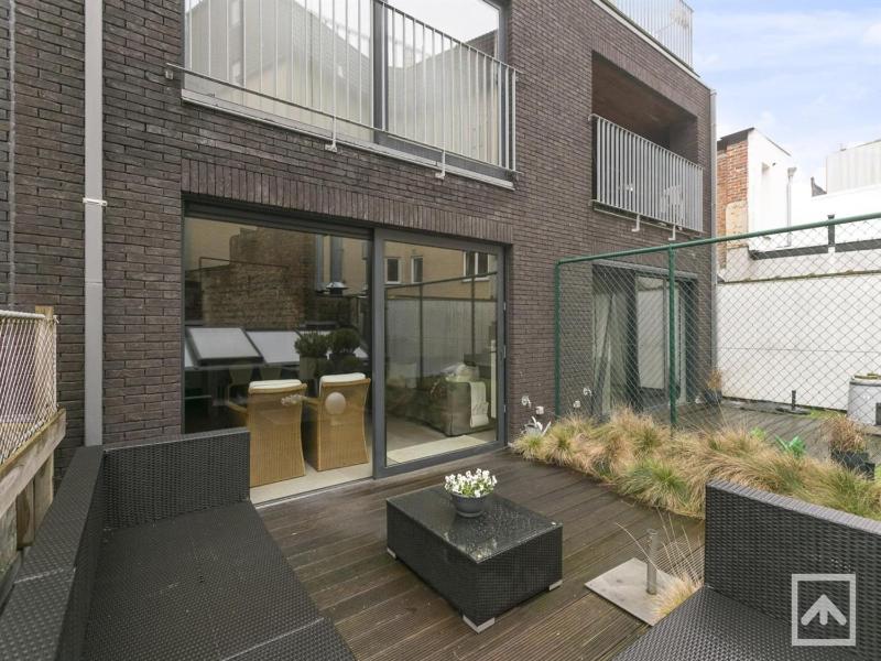 Duplex in Blankenberge steps from Seafront - image 1