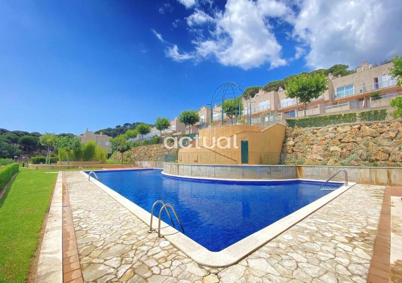 Three-Bedroom House image 2