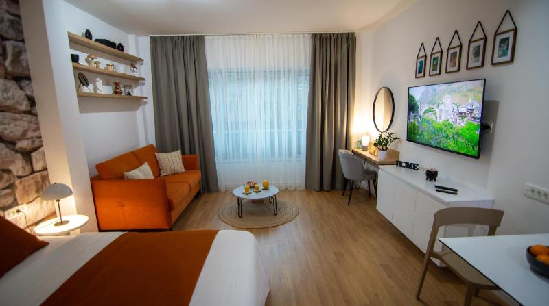Momento Studio Apartments - image 15
