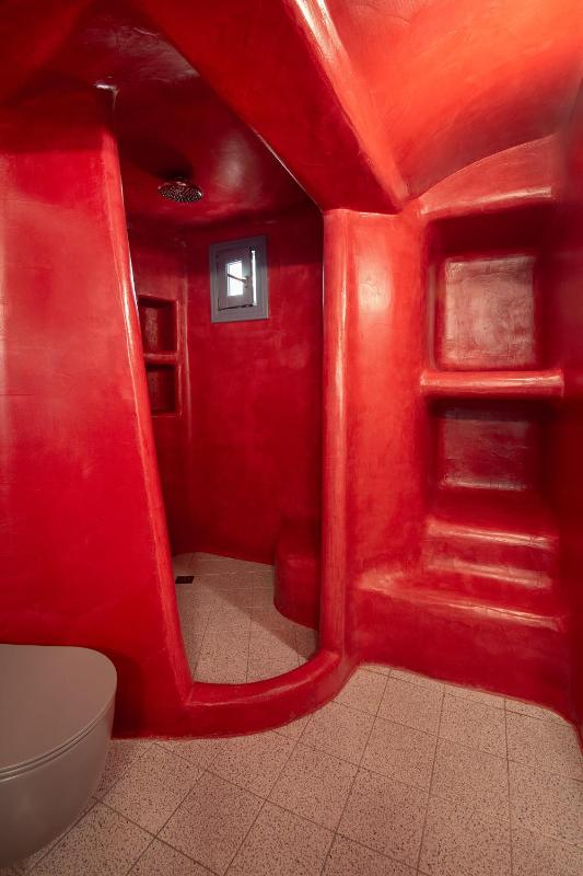 Superior Suite with Hot Tub image 2
