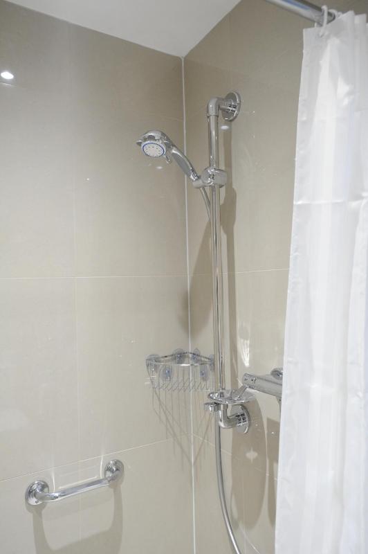 Deluxe Double Room image 3