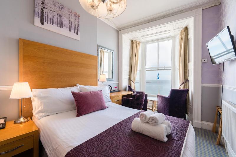 Double Room image 1