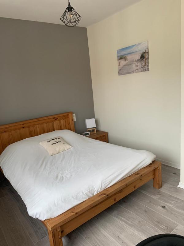 Large Double Room image 2