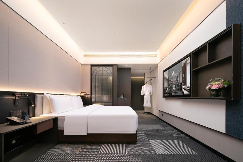 Madison Hotel Wuhan Jianghan Road Pedestrian Street - image 17