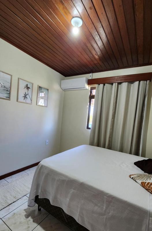 Partiu Praia SC piscinas privativas ar condicionado internet próximo ao mar e centrinho três minutos a pé - image 39