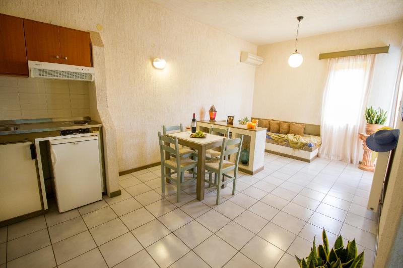 Apartment image 4
