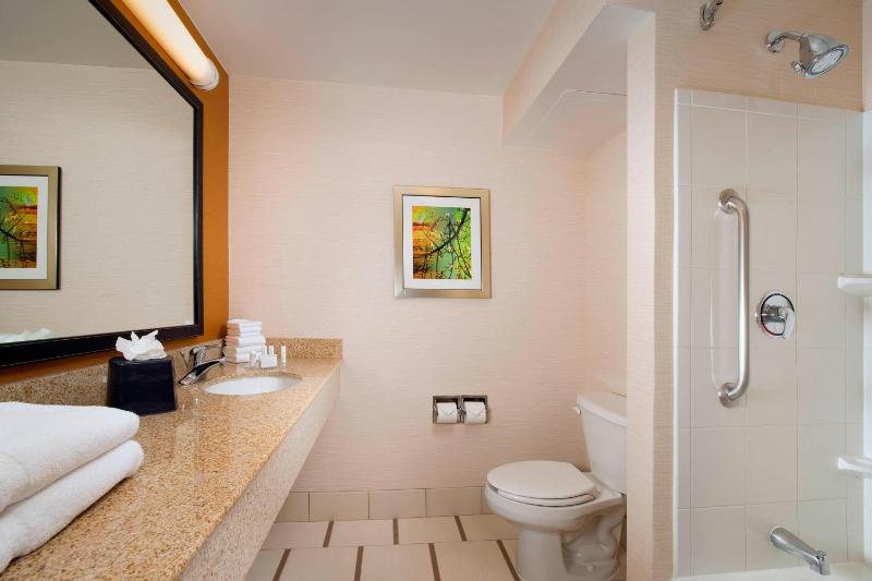 King Room image 4