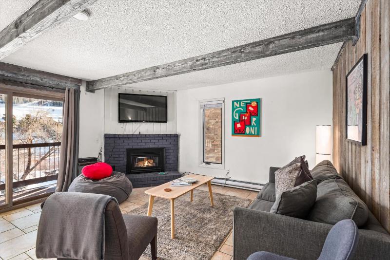 Two-Bedroom Apartment image 4