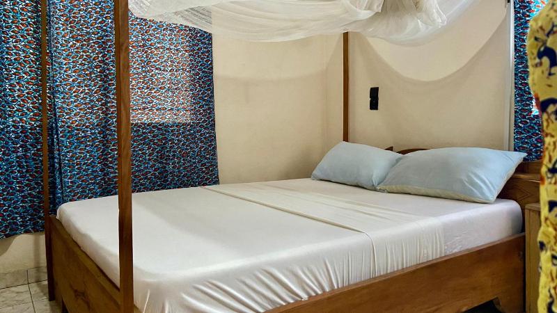 Le Colibri Guesthouse - image 5
