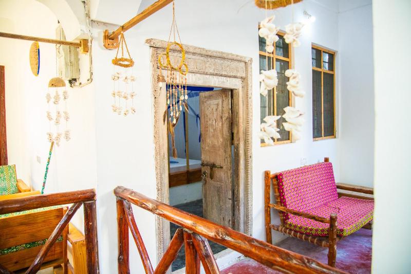 Pamoja Beach Stays Hotel in Jambiani - image 4