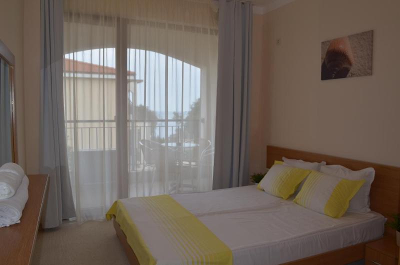 Bay Apartments Sozopol - image 14