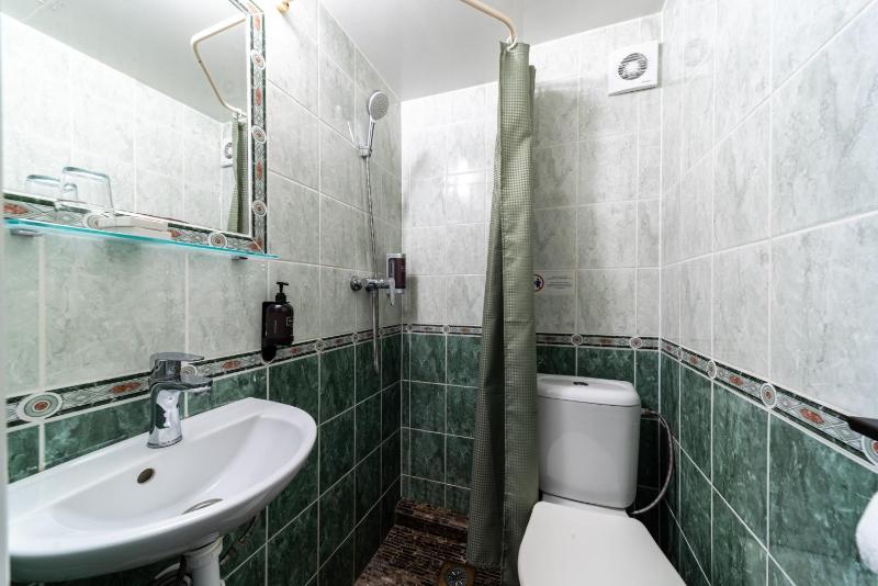 Standard Double Room image 1