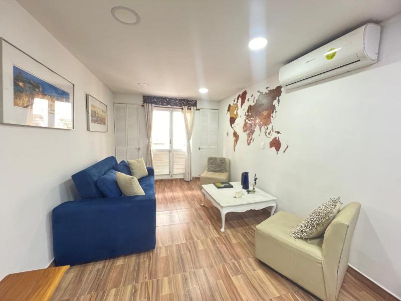 Hermoso duplex en la ciudad amurallada! A218 - image 6
