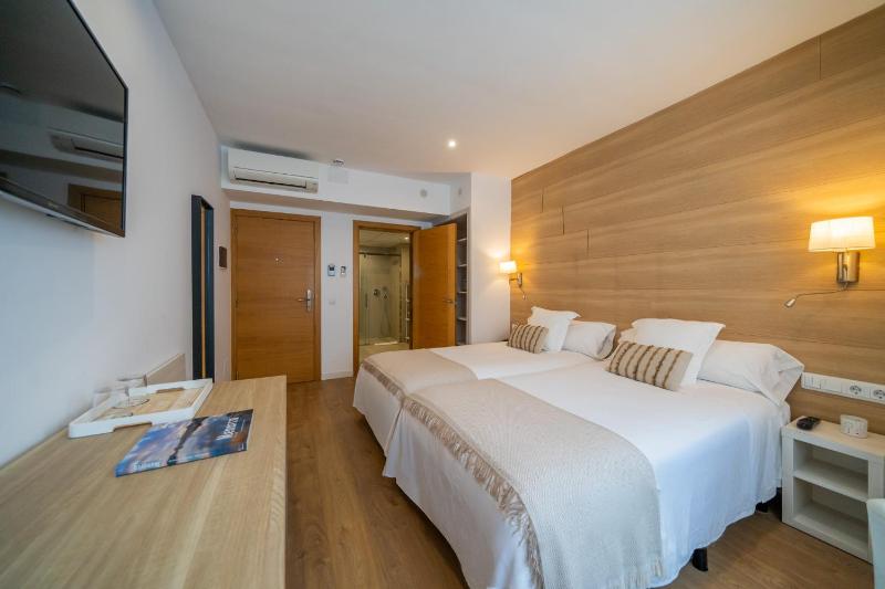 Hostal Menurka - image 8