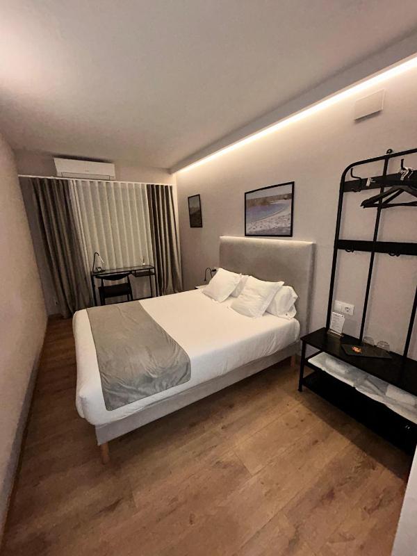 Double Room image 1