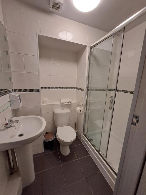 Family Room image 1