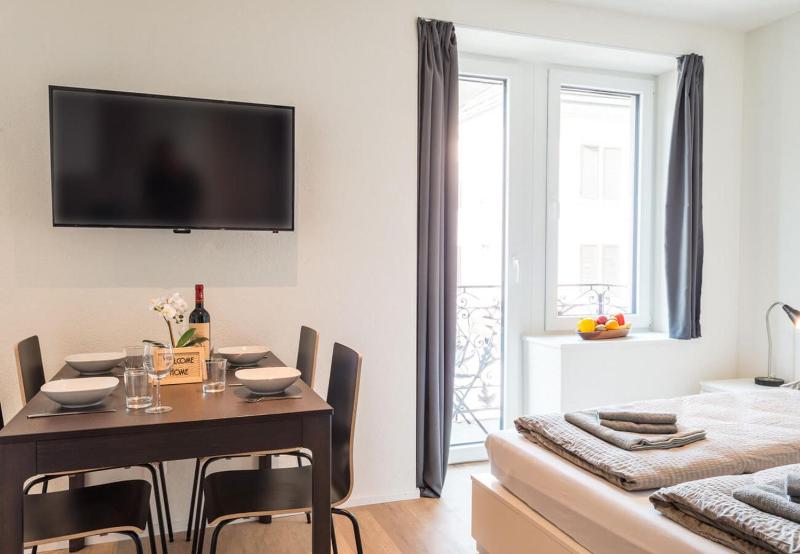 HITrental Central Station Apartment - image 16