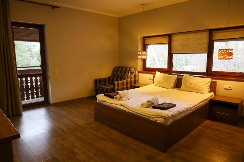 Double Room image 1