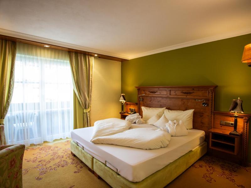 Standard Double Room image 2