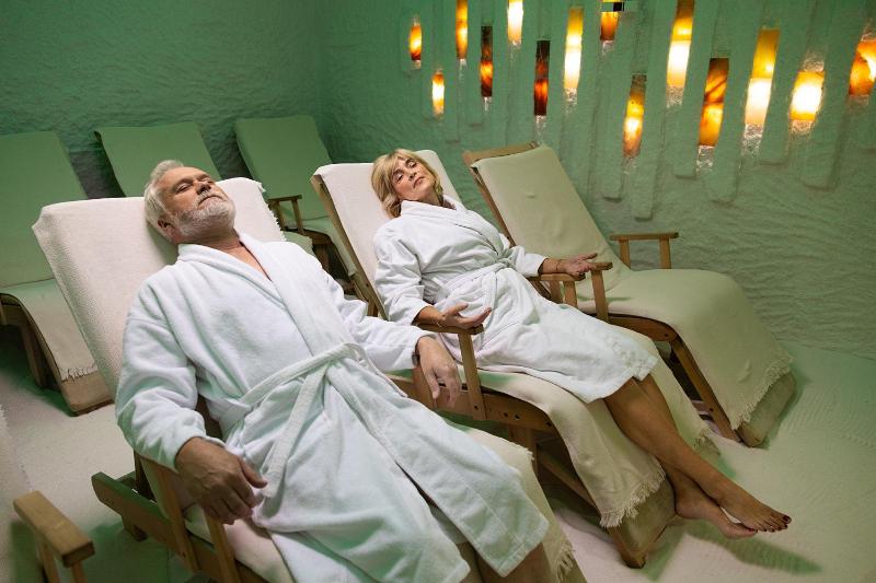 Small Double or Twin Room with Spa Access and Halotherapy image 1