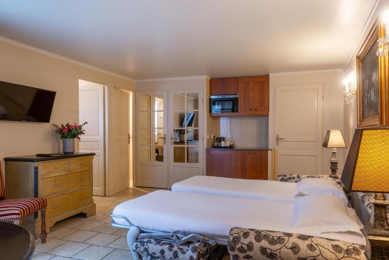 Junior Suite image 2