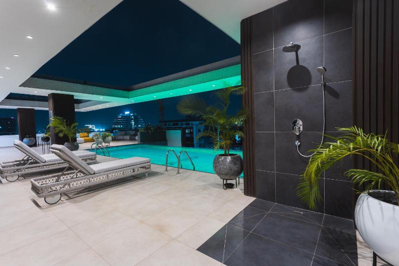 Luxury 2 Bedroom Retreat in Premium Area - image 8