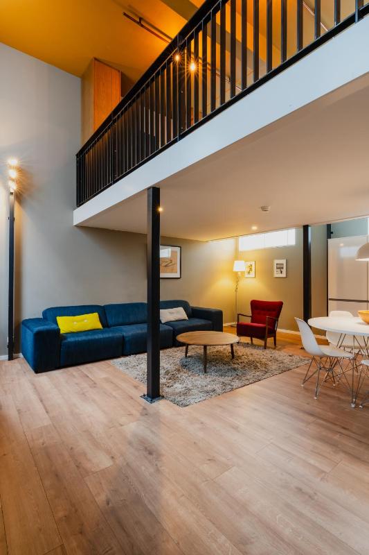 One-Bedroom Apartment image 3