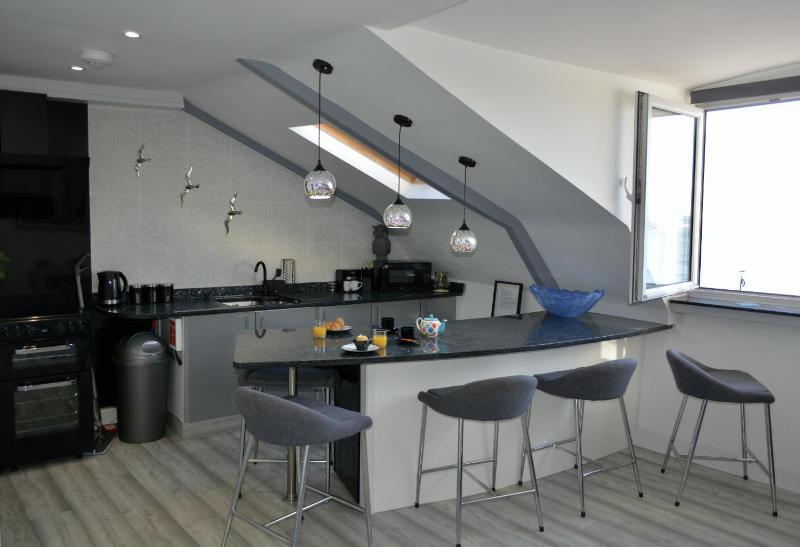 Sandybanks Torquay - Seaview and Promenade Apartments - image 33