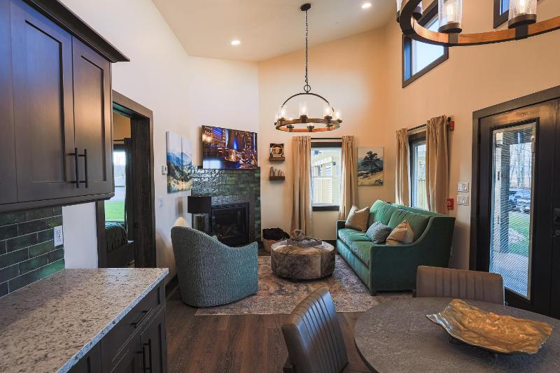 One-Bedroom House image 4