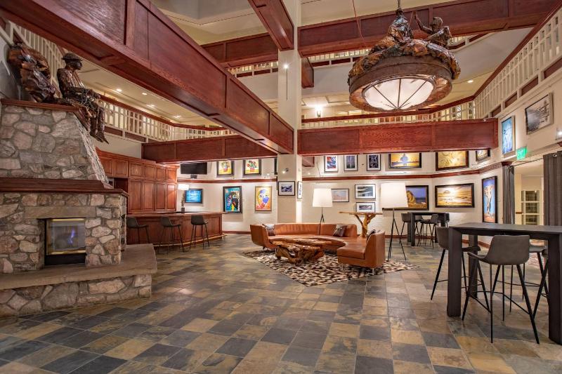 Beaver Creek Lodge Autograph Collection - image 31