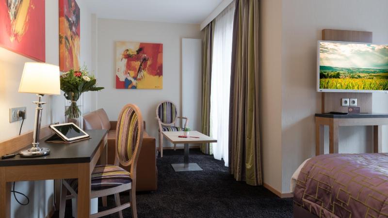 Hotel Bristol - image 40