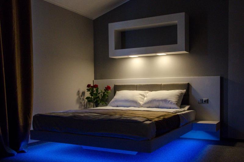 Double Room image 1