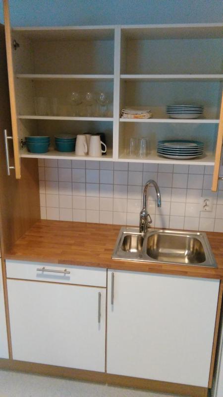 Single Room image 3