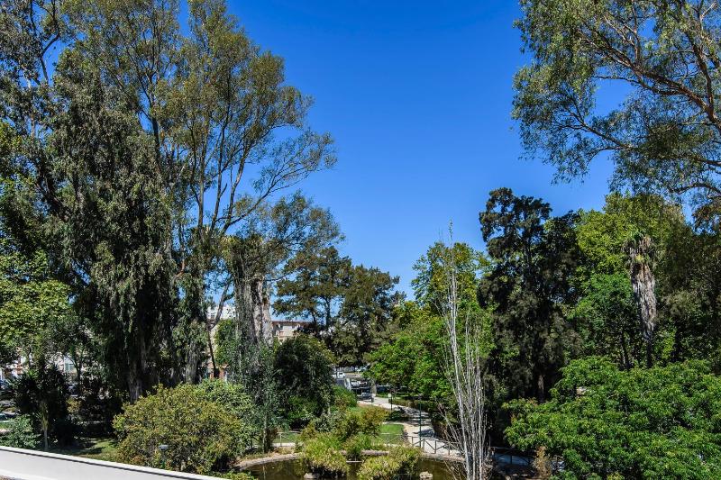 Double Room with Garden View image 2