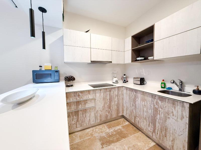 1 Bedroom Apartment in Aldea Zama King Bed Wifi Elle 01 - image 15
