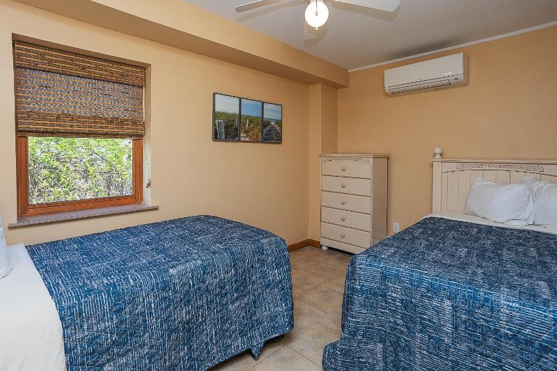 Double or Twin Room with Bathroom image 4